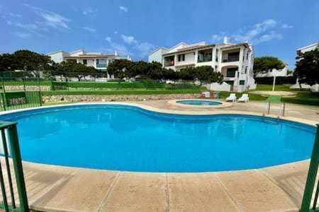 Boschapartamento De 2 Dormitorios Y Con Piscina Сьюдадела Экстерьер фото